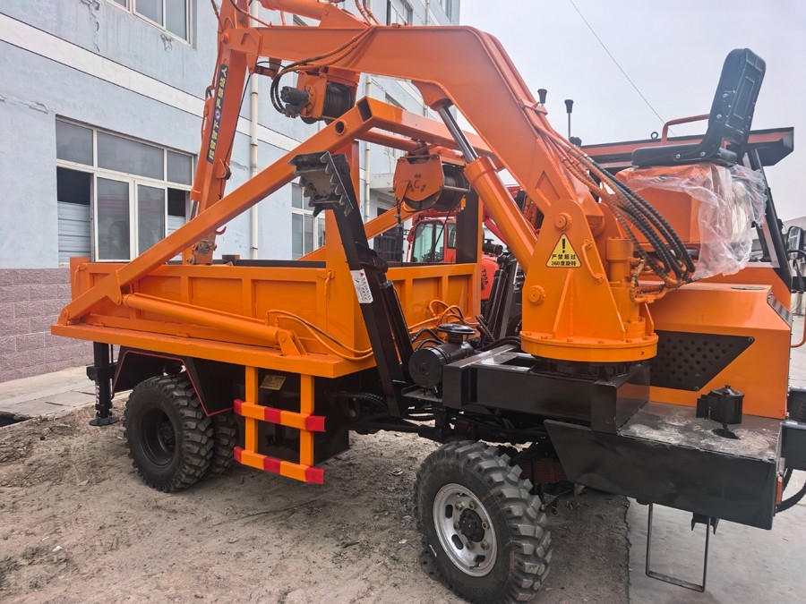 隨車挖運(yùn)輸車